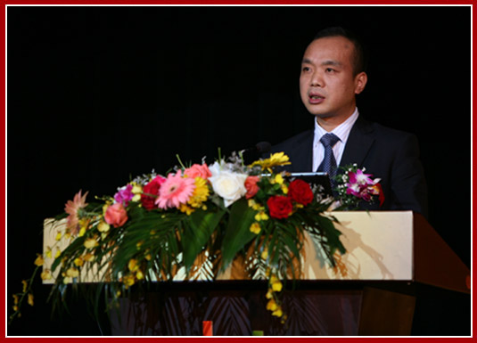 11月8日,咸宁市委礼堂热闹非常,福星惠誉咸宁福星城一期花园洋房在